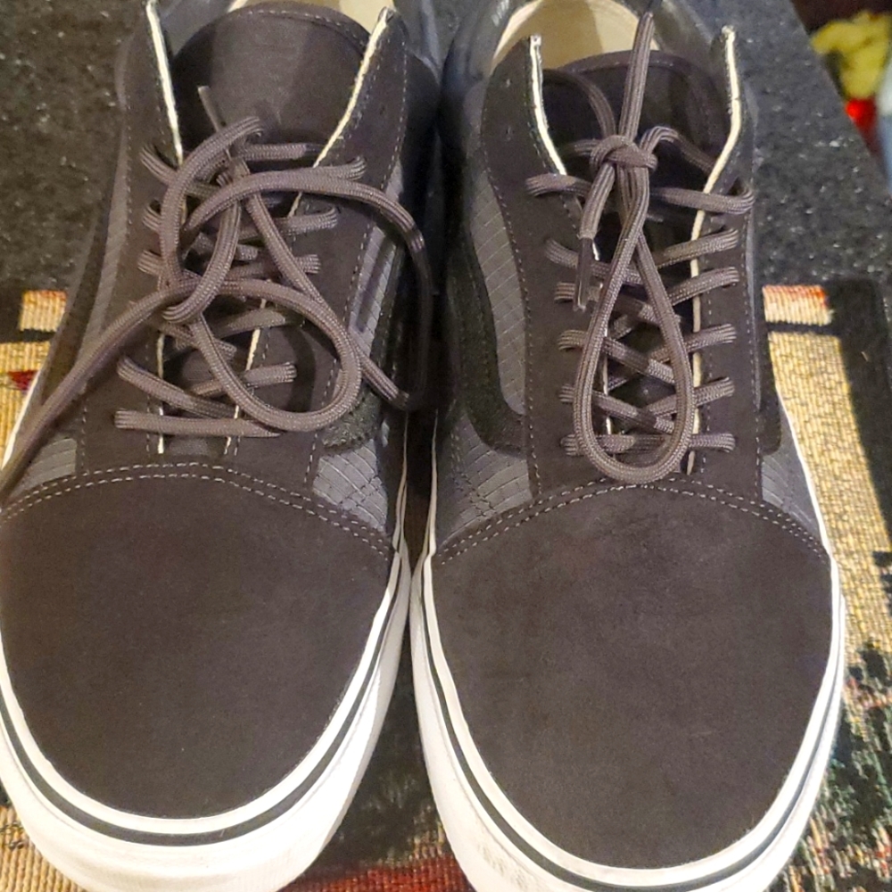Van's Sz11.5 Worn Once no box